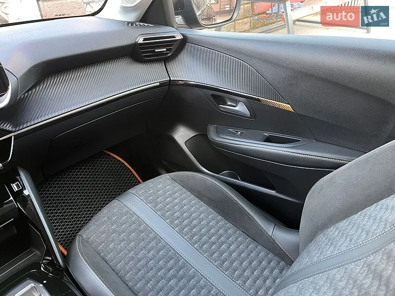 Peugeot 208 2022 VIN VR3UHZKXZNT090435 фото оголошення 21 з 64