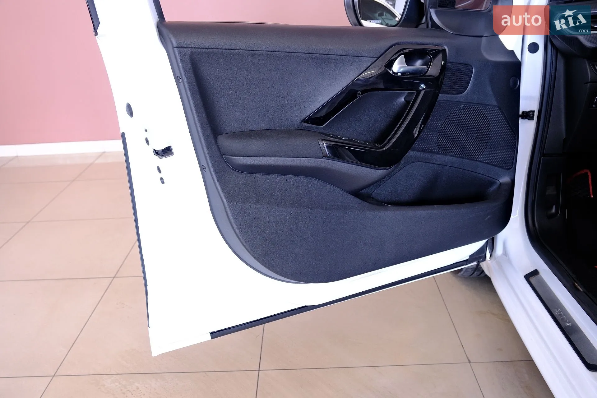 2016 Peugeot 208 - мініатюра 22