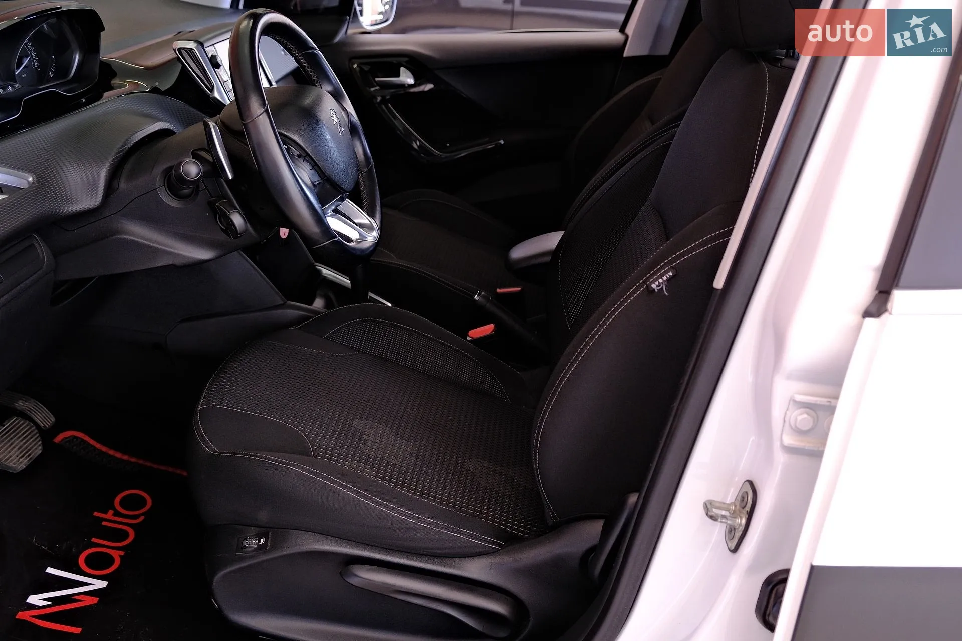 2016 Peugeot 208 - мініатюра 24