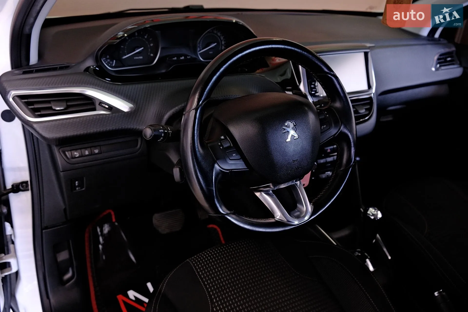 2016 Peugeot 208 - мініатюра 25