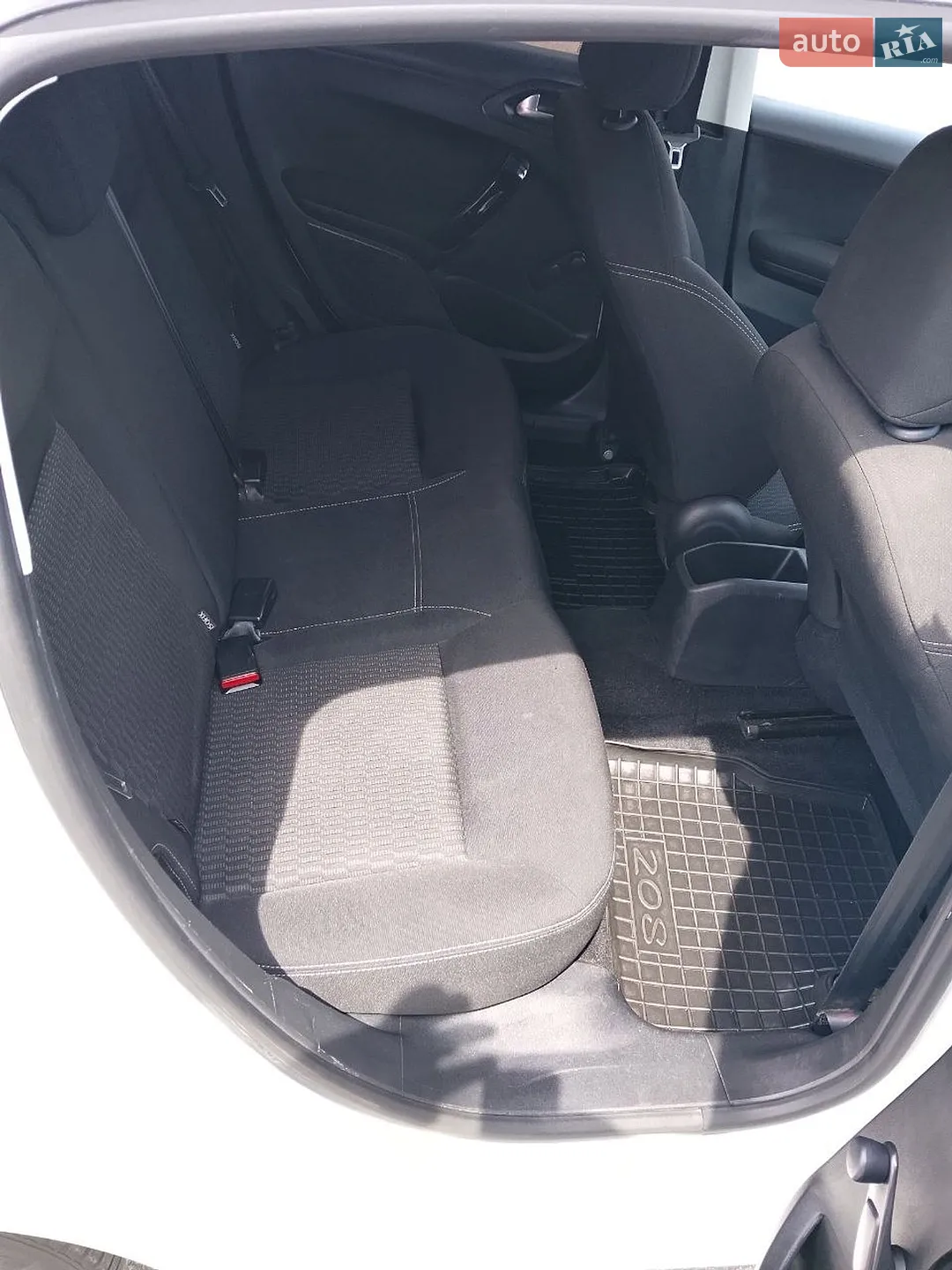 2018 Peugeot 208 - мініатюра 11