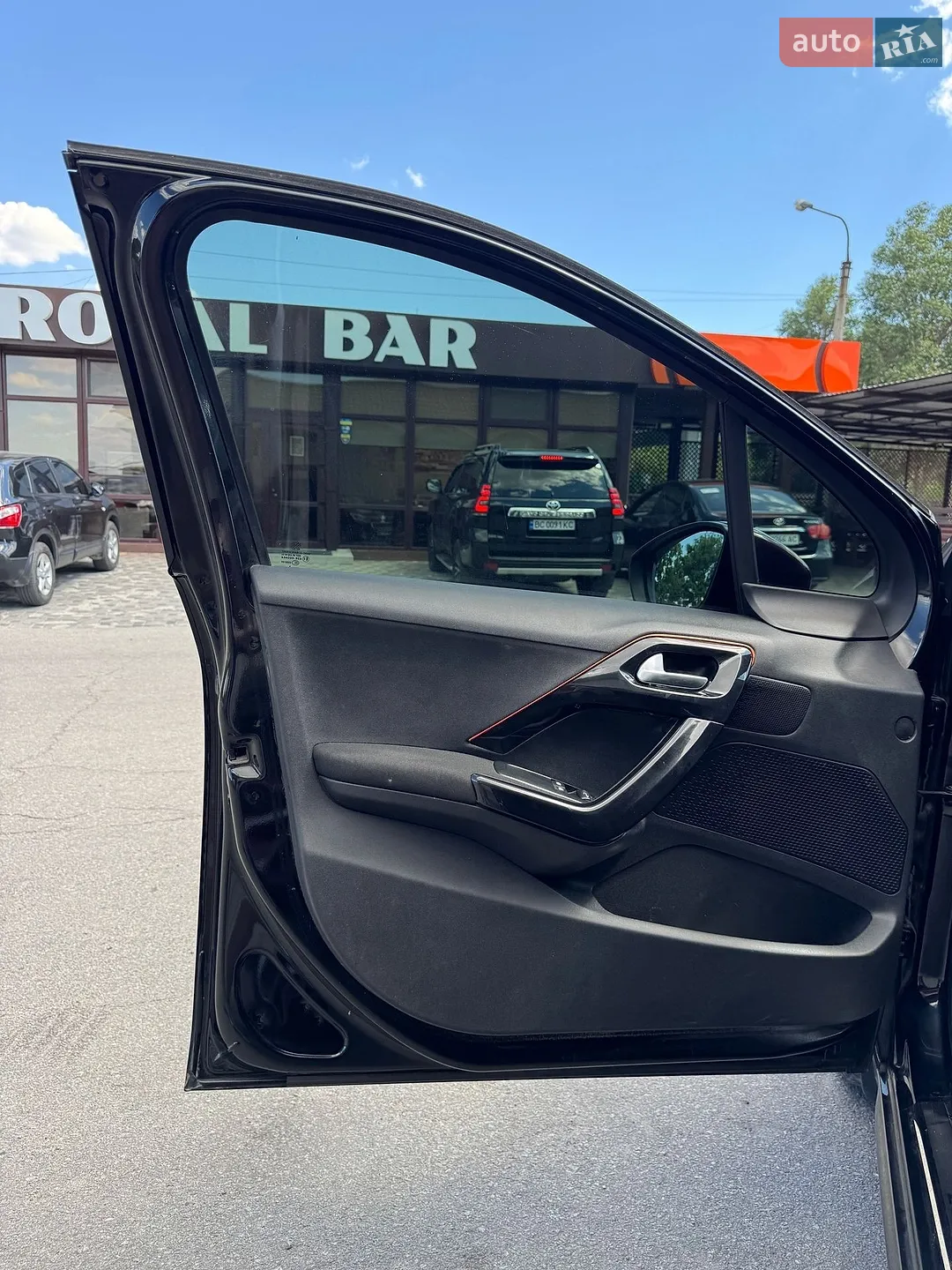 2013 Peugeot 208 - мініатюра 9