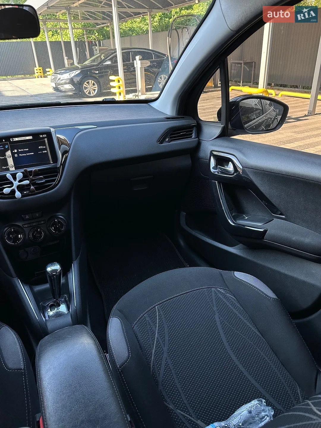 2014 Peugeot 208 - мініатюра 20