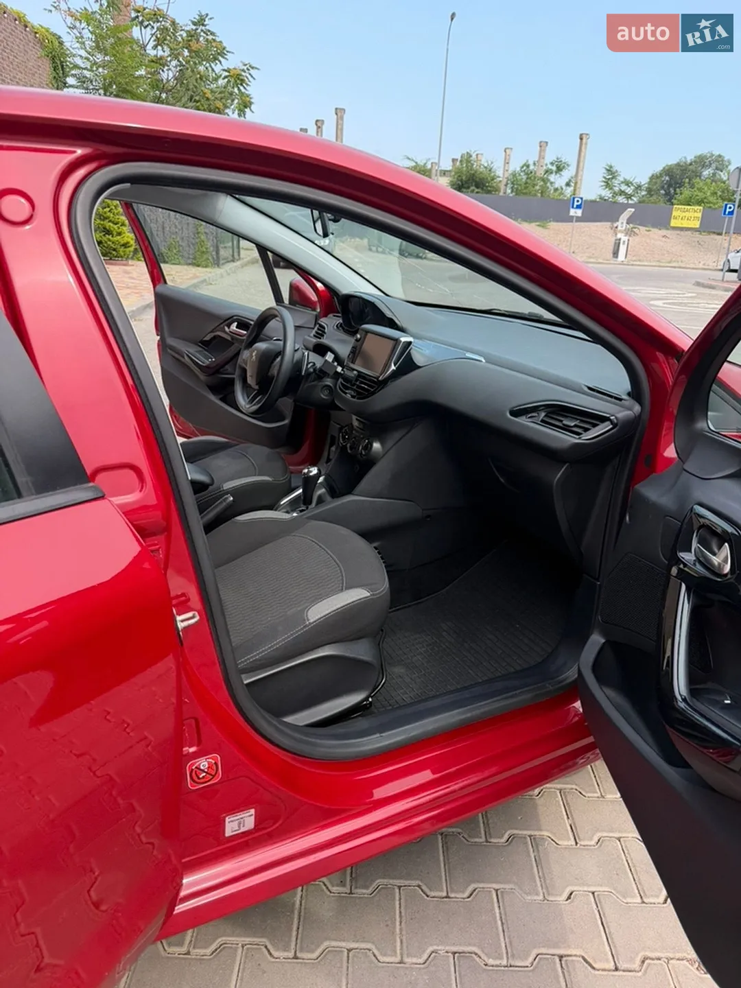 2016 Peugeot 208 - мініатюра 13