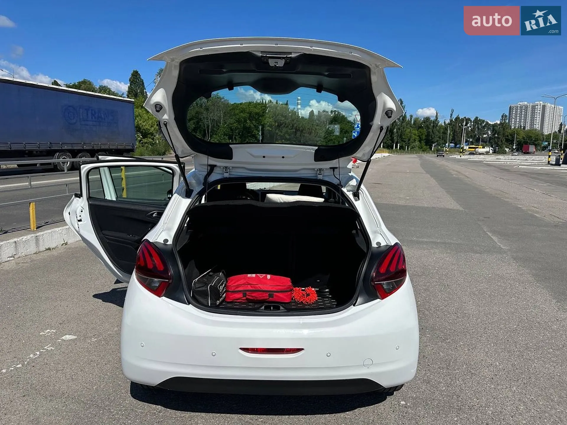 2017 Peugeot 208 - мініатюра 20