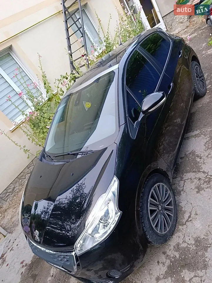 2012 Peugeot 208 - мініатюра 11
