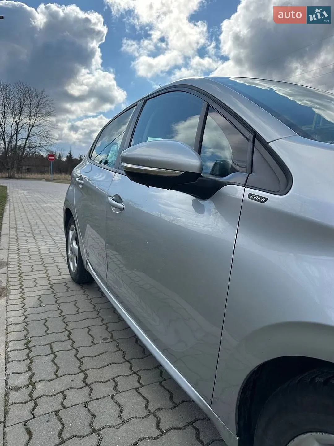 2015 Peugeot 208 - мініатюра 4