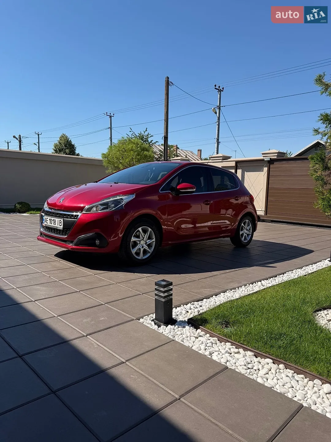 2016 Peugeot 208 - фото 1