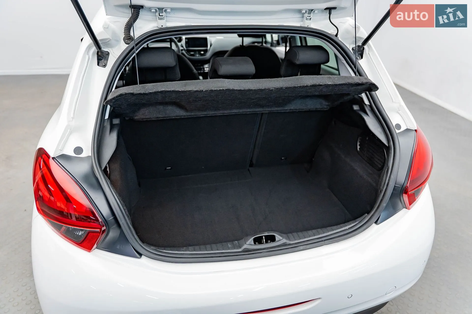 2019 Peugeot 208 - мініатюра 7