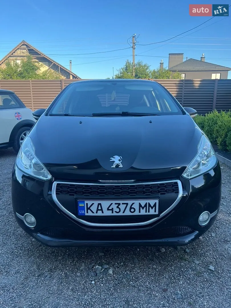 2013 Peugeot 208 - фото 1