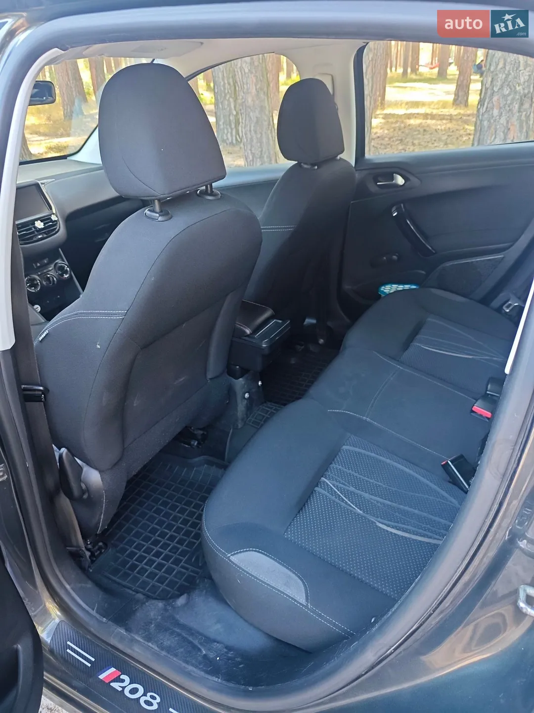 2012 Peugeot 208 - мініатюра 24