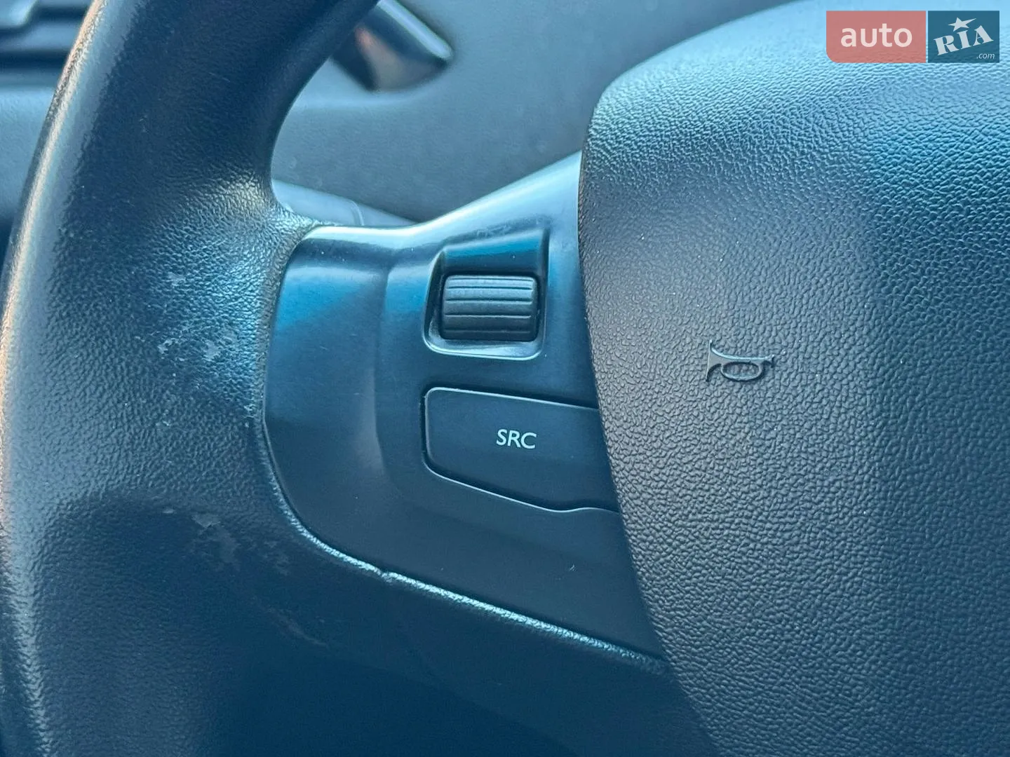 2013 Peugeot 208 - мініатюра 18
