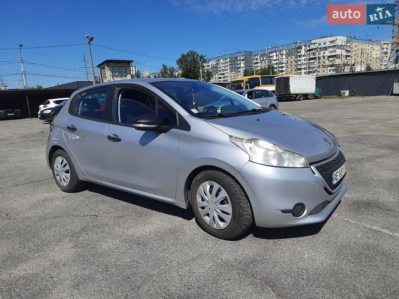 2013 Peugeot 208 - фото 1