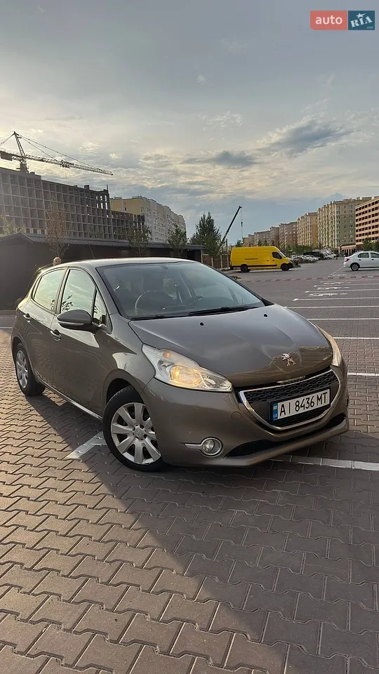 2013 Peugeot 208 - мініатюра 27