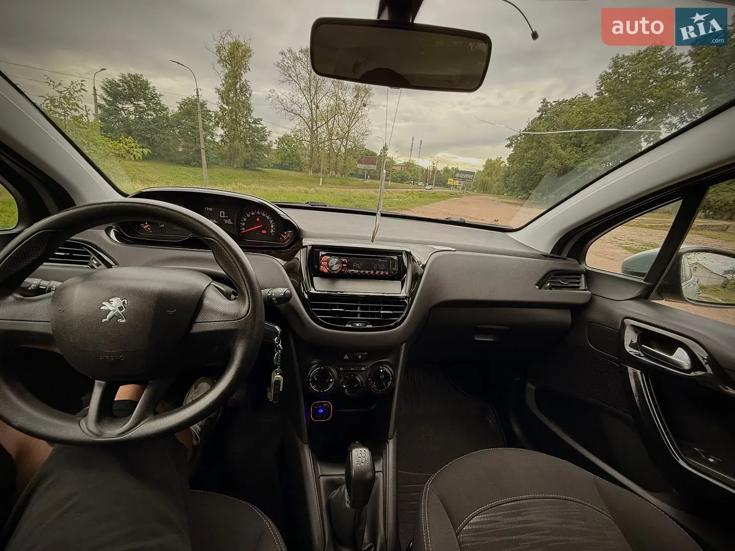 2013 Peugeot 208 - мініатюра 19