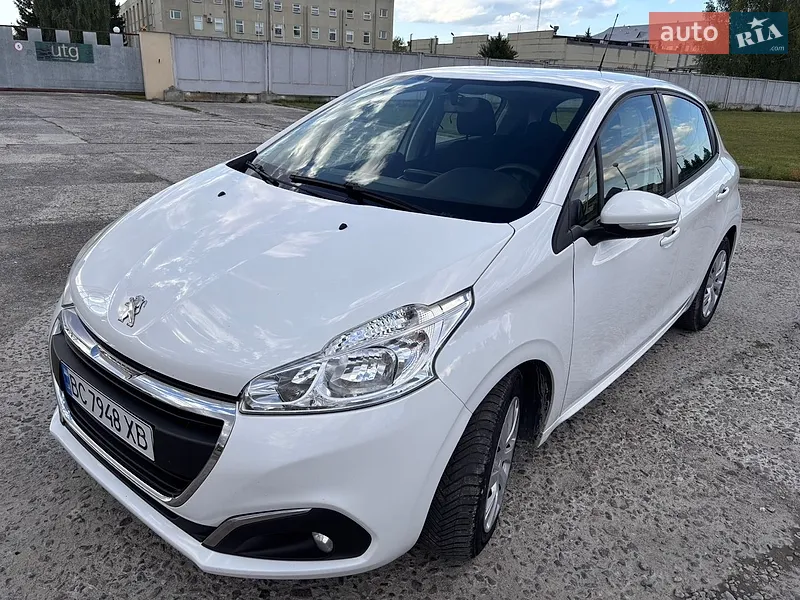 Peugeot 208