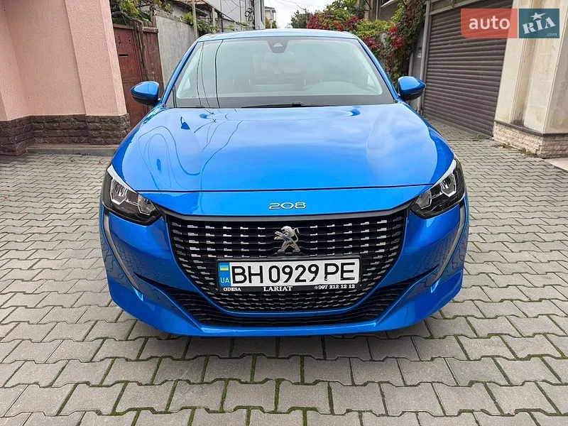 Peugeot 208