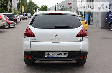 Универсал Peugeot 3008 2016 в Херсоне