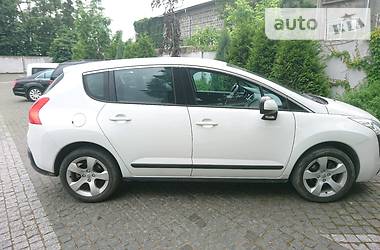 Позашляховик / Кросовер Peugeot 3008 2010 в Стрию