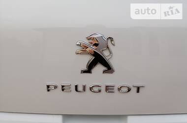 Внедорожник / Кроссовер Peugeot 3008 2014 в Житомире