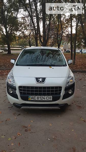 Внедорожник / Кроссовер Peugeot 3008 2013 в Днепре