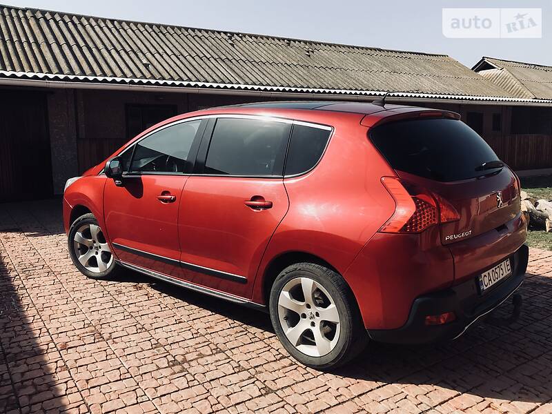 Хетчбек Peugeot 3008 2010 в Благовіщенську