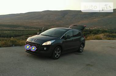 Універсал Peugeot 3008 2010 в 