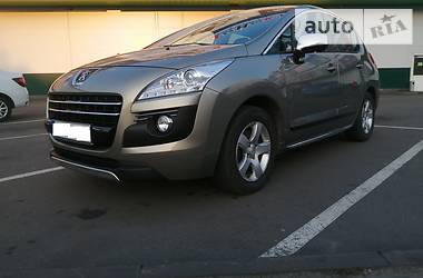 Позашляховик / Кросовер Peugeot 3008 2013 в 