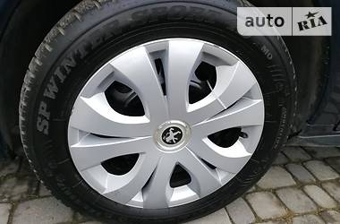 Позашляховик / Кросовер Peugeot 3008 2011 в 