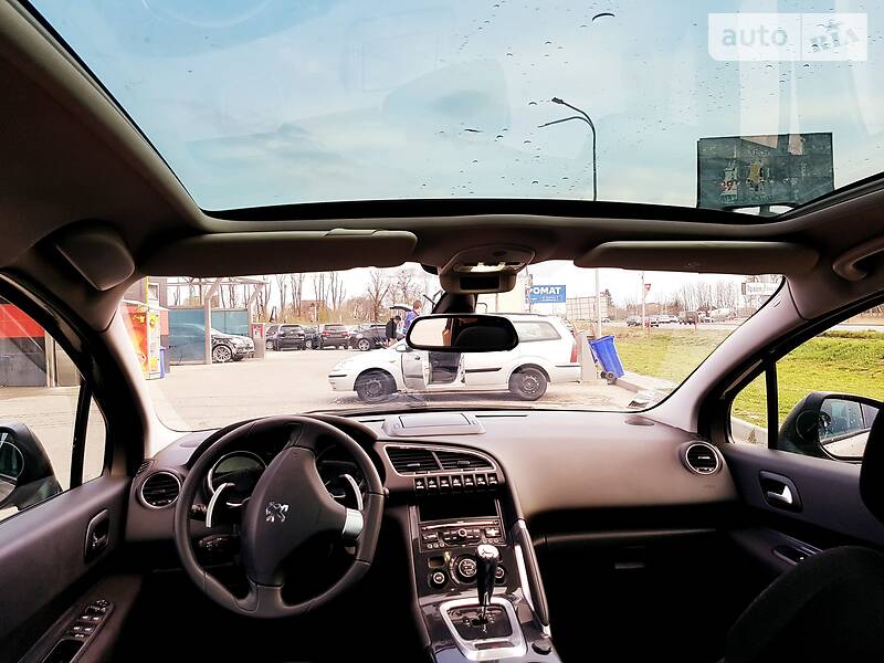 Позашляховик / Кросовер Peugeot 3008 2010 в Львові