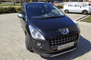 Внедорожник / Кроссовер Peugeot 3008 2011 в Бахмуте