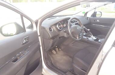 Мінівен Peugeot 3008 2009 в 