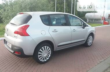 Мінівен Peugeot 3008 2009 в 