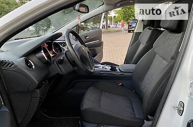 Позашляховик / Кросовер Peugeot 3008 2011 в 