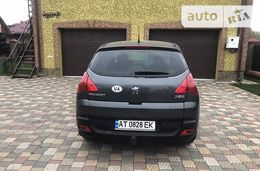 Универсал Peugeot 3008 2010 в Рогатине