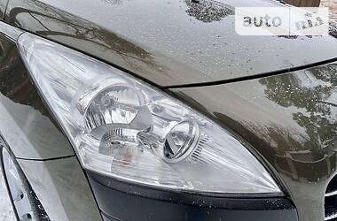 Седан Peugeot 3008 2010 в Киеве