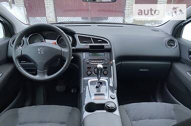 Седан Peugeot 3008 2010 в Киеве