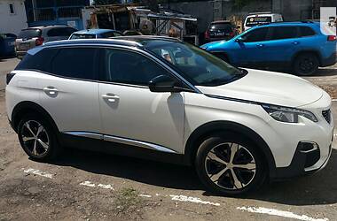 Позашляховик / Кросовер Peugeot 3008 2017 в Львові