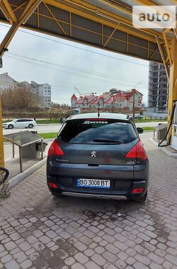 Хетчбек Peugeot 3008 2010 в Тернополі