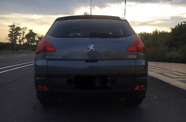 Минивэн Peugeot 3008 2011 в Мариуполе