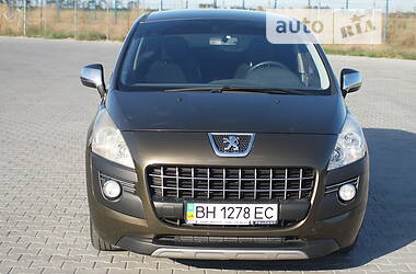 Позашляховик / Кросовер Peugeot 3008 2012 в Одесі