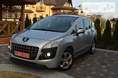 Позашляховик / Кросовер Peugeot 3008 2011 в Дрогобичі