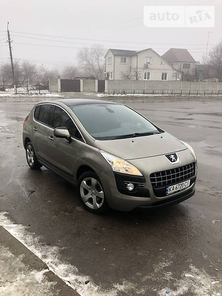 Универсал Peugeot 3008 2009 в Киеве