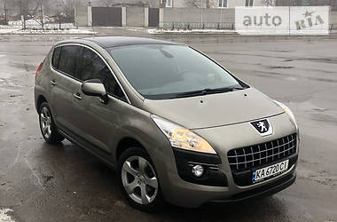 Универсал Peugeot 3008 2009 в Киеве