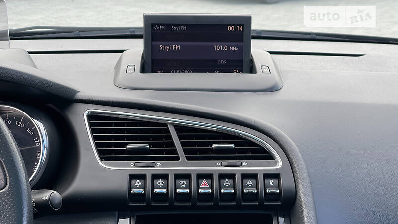 Внедорожник / Кроссовер Peugeot 3008 2010 в Стрые