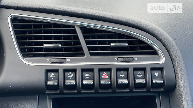 Внедорожник / Кроссовер Peugeot 3008 2010 в Стрые