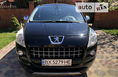 Хэтчбек Peugeot 3008 2011 в Хмельницком