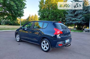 Внедорожник / Кроссовер Peugeot 3008 2010 в Ровно