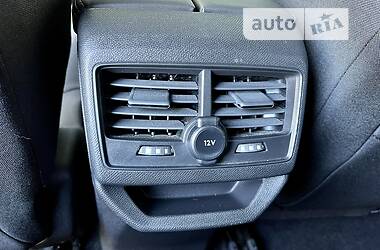 Универсал Peugeot 3008 2021 в 