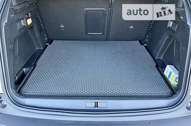 Универсал Peugeot 3008 2021 в 